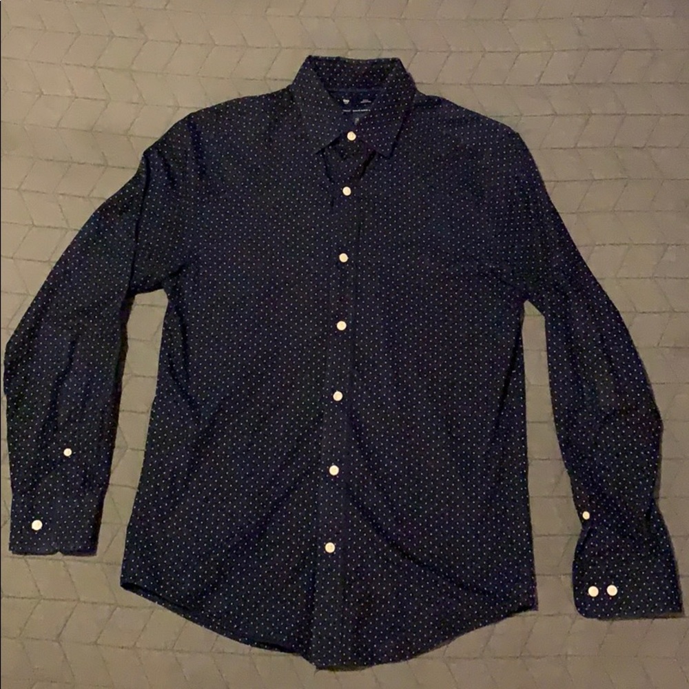 Gap Dark navy blue dot button up